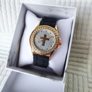 Beautiful Elegant Black and Gold Watch